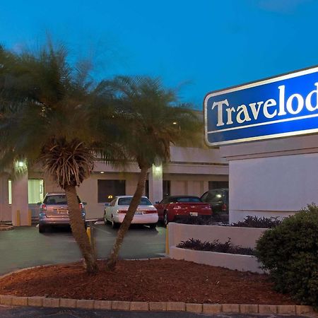 Travelodge By Wyndham Orlando Downtown Centroplex מראה חיצוני תמונה